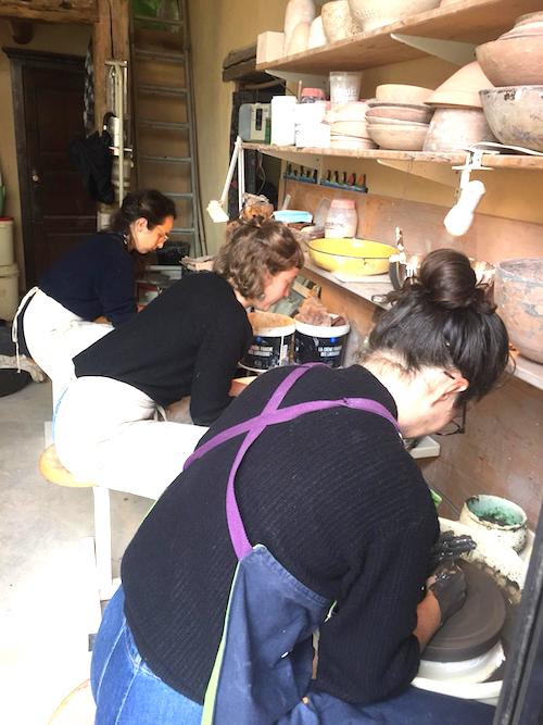 Ceramic pottery courses by Catherine WOLF